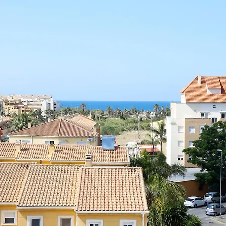 Penthouse With Private Swimming Pool On The Terrace Апартаменты *