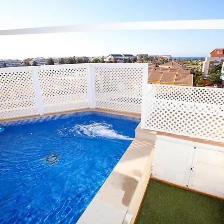 Апартаменты Penthouse With Private Swimming Pool On The Terrace Дения