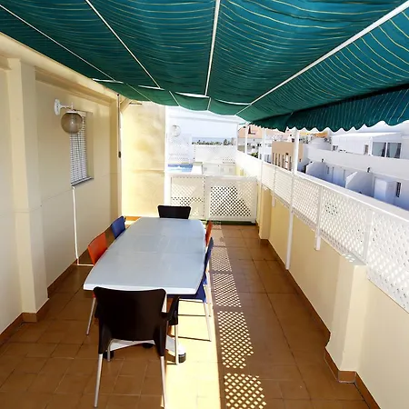 Апартаменты Penthouse With Private Swimming Pool On The Terrace Дения