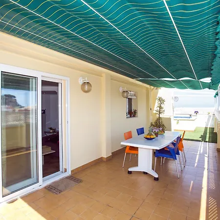 Lejlighed Penthouse With Private Swimming Pool On The Terrace Dénia