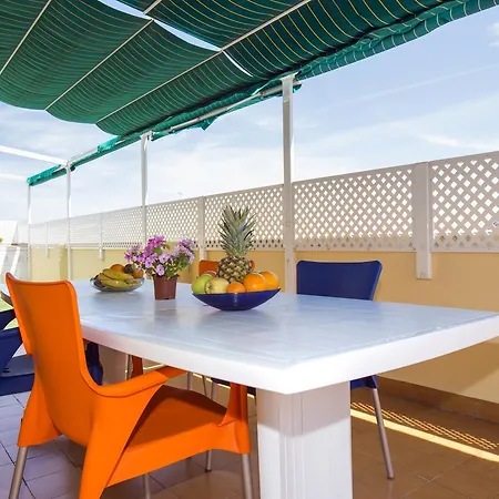 Penthouse With Private Swimming Pool On The Terrace Dénia